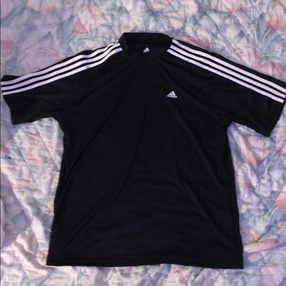 All black Adidas Performance Shirt‼️